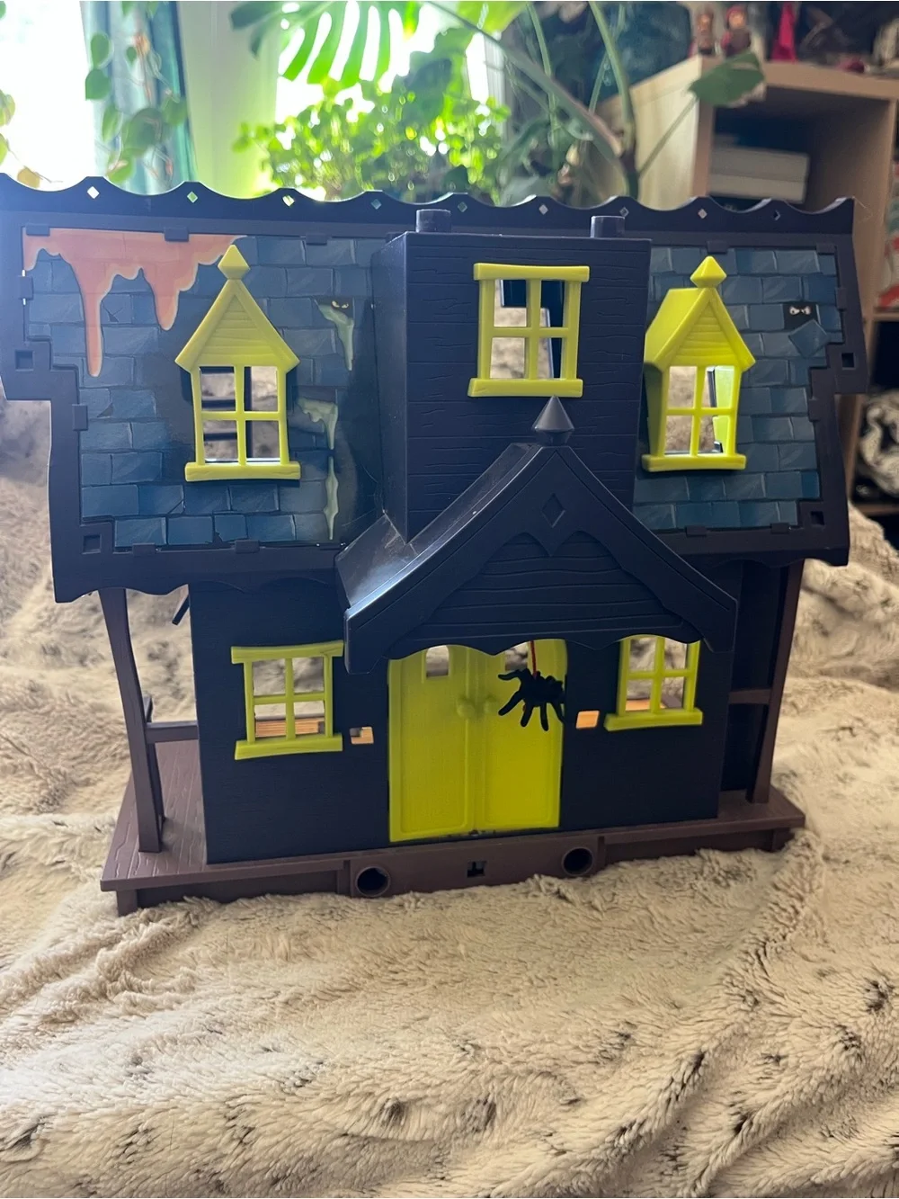 Scooby-Doo Mystery Mansion As Pictured Very Incomplete